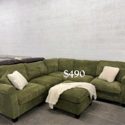 Gorgeous Green 4-Pc Corduroy Sectional Sofa With Ottoman Brand New 
