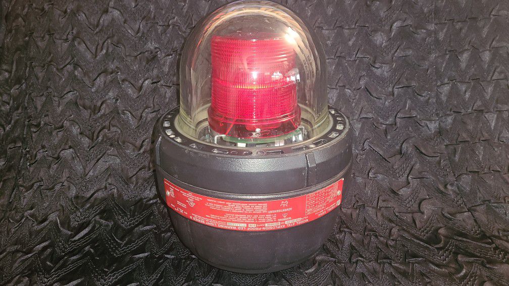 Federal Signal 27XL Explosion-Proof LED Warning Light