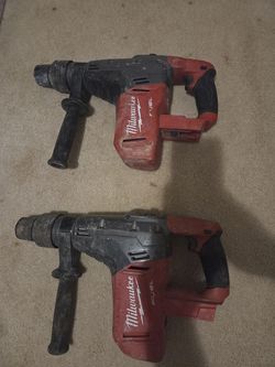 Milwaukee SDS MAX Rotary Hammer
