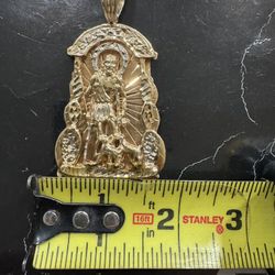10K San Lazaro Charm Medalla 35 gramos 