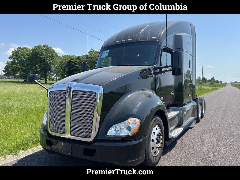 2022 Kenworth T680