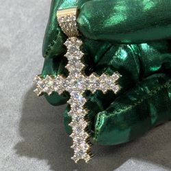 6.5 carat vvs lab diamond 14k cross pendant 