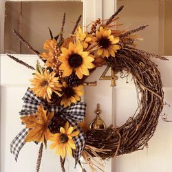 Lovely Handcrafted Sunflower Wreath