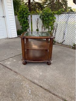 Glass Top End Table / Accent Table