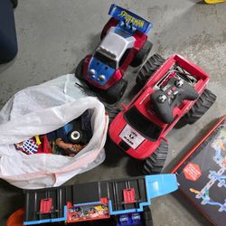 Kids toys and book bundle lot