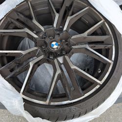 Bmw 20 In Rims 245/35R20 (front) and 275/30R20 (rear) f