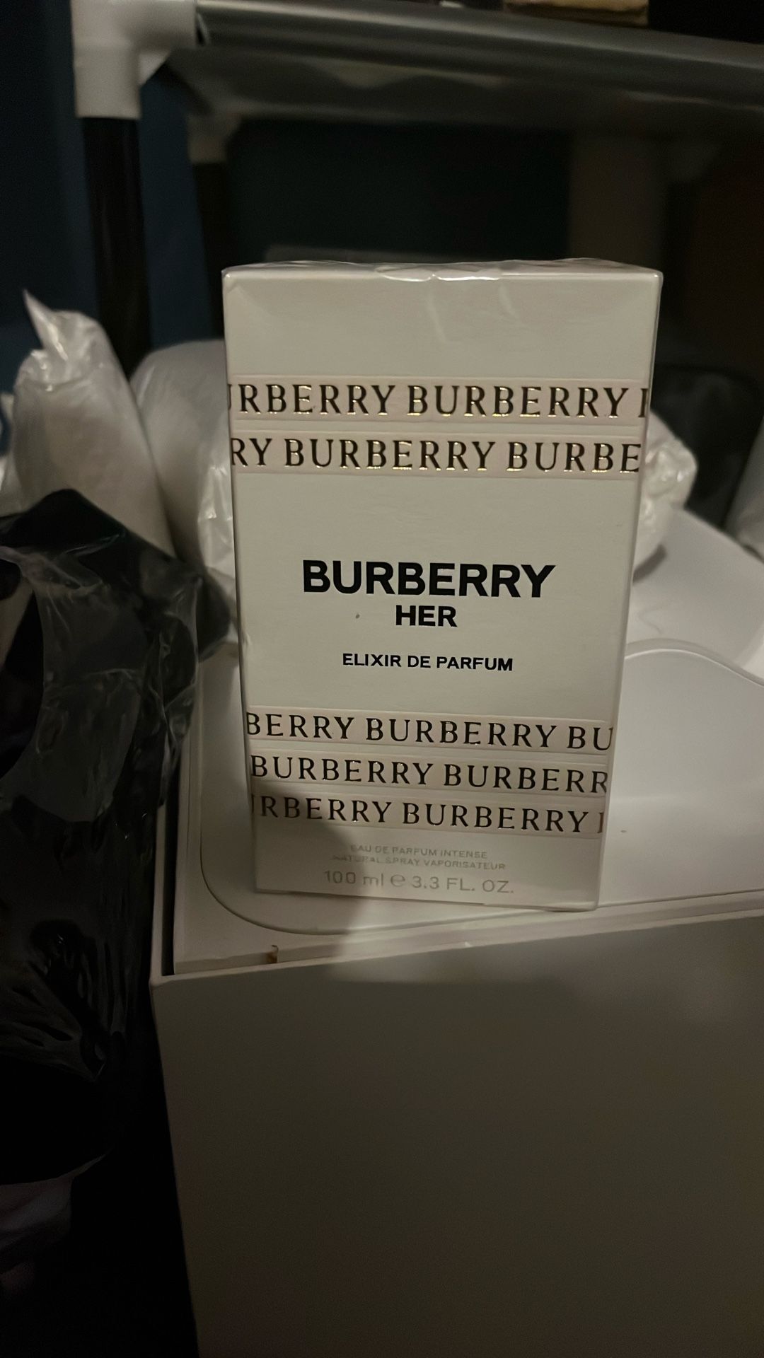 Women’s perfume