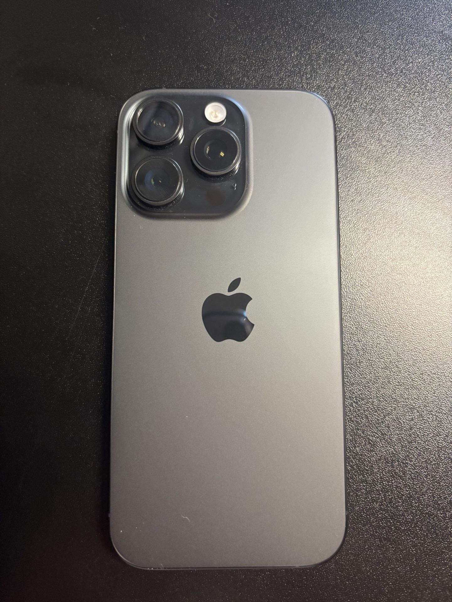 iPhone 16 Pro Like New !