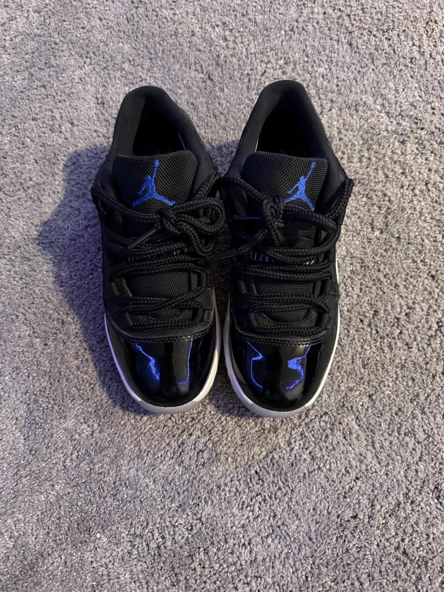 Air Jordan 11 Retro Low Space Jams Size 3
