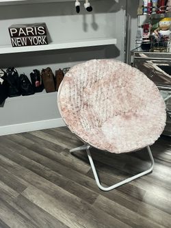 Round Chair