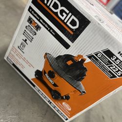 RIDGID  Wet/Dry Shop Vacuum 