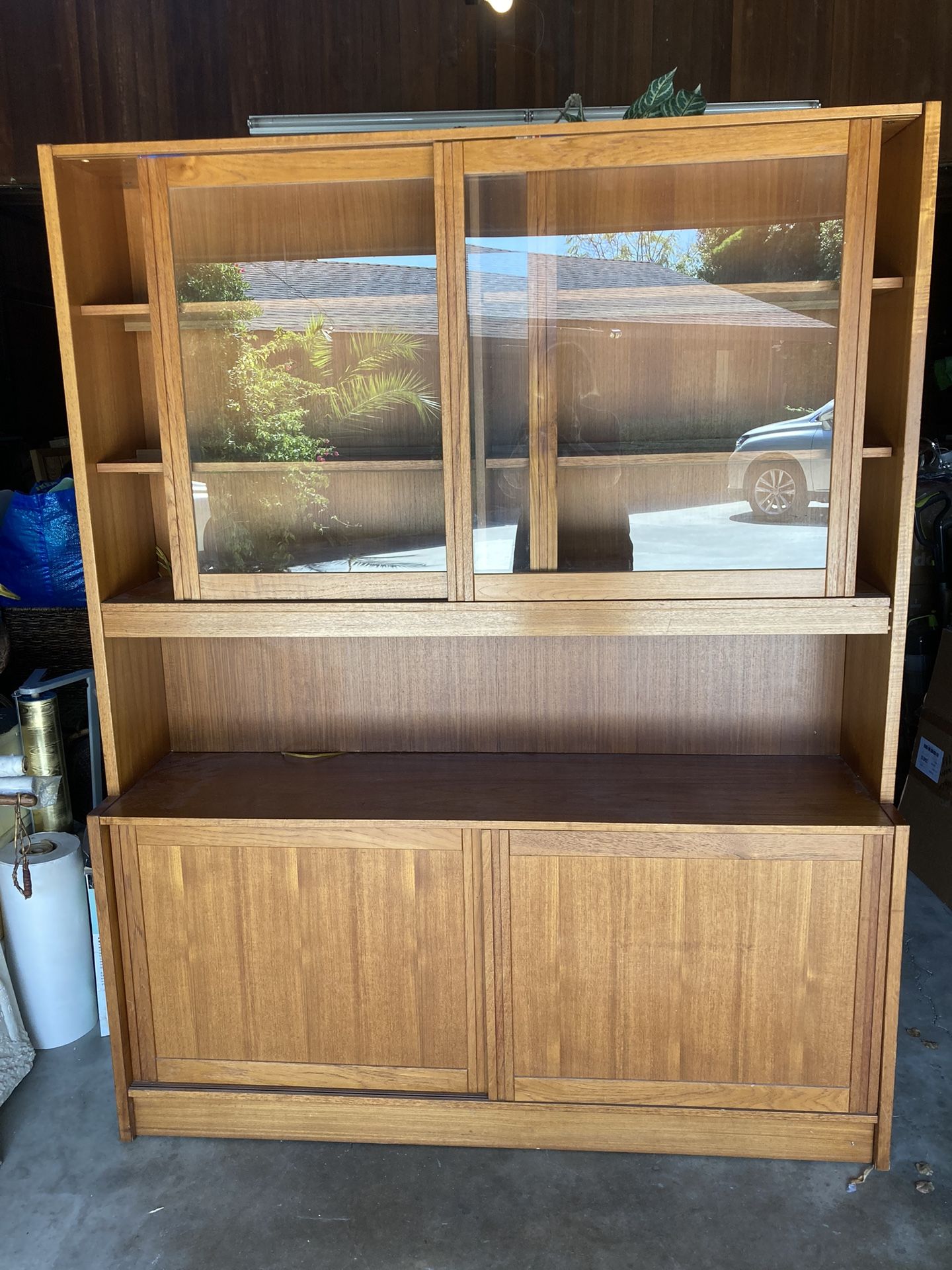 Shelving Unit