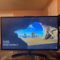 LG 32” Monitor 
