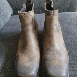 Ariat Mens Stone Midtown Rambler Square Toe Boots