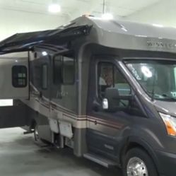 Winnebago Fuse 23T