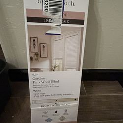 Allen + Roth 2-inch Slat Width Cordless Blinds, White Faux Wood, 23"x36"