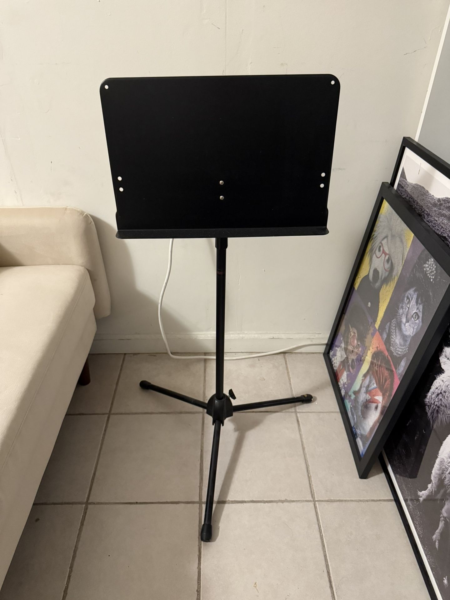 Music Sheet Stand