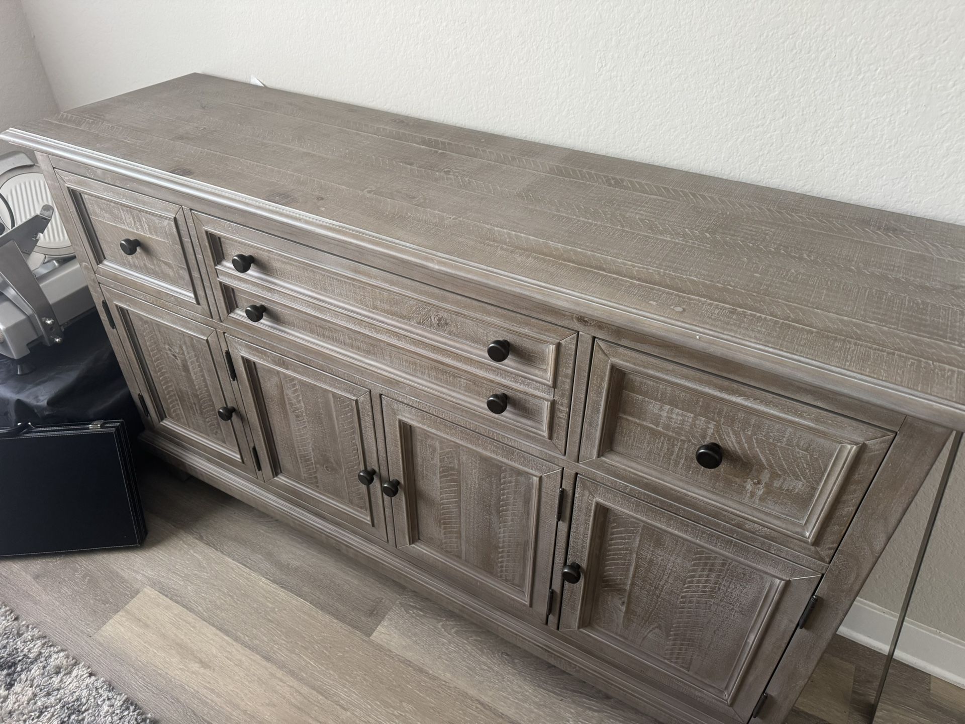 Buffet Table