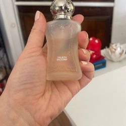 Valaya Exclusif, used