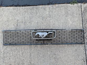 Original/Vintage Ford Mustang Grille