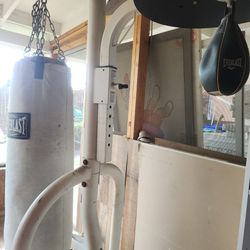 Heavy And Speed Bag Stand