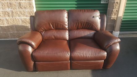 Loveseat recliner