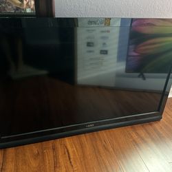 Vizio 42 Inch Tall TV Barely used