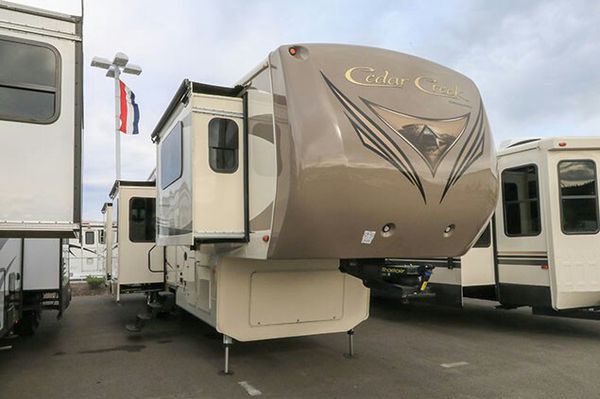 5th Wheel Travel Trailers Toy Haulers for Sale in Mount ...