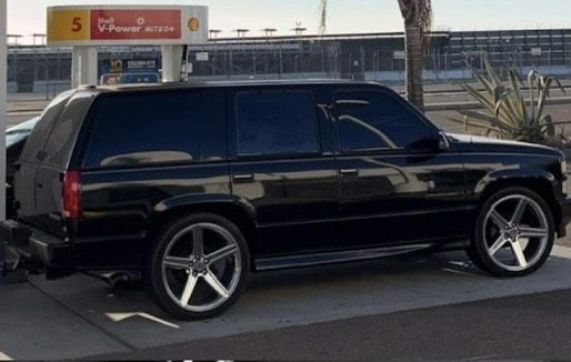 2000 Chevrolet Tahoe Limited/Z71
