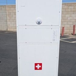 IQAir CleanZone SL Air Cleaner Filtration System Clean Air Filter Purifier Swiss Made Commercial Works Well IQ Air