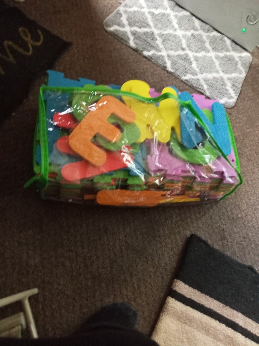 Letter Puzzle Mat Good Condition $8. 00