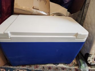 Ice Chest Cooler