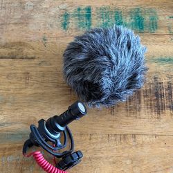 Rode mini mic with deadcat wind shield