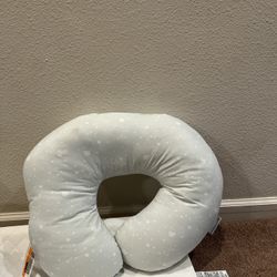 Breastfeeding Pillow
