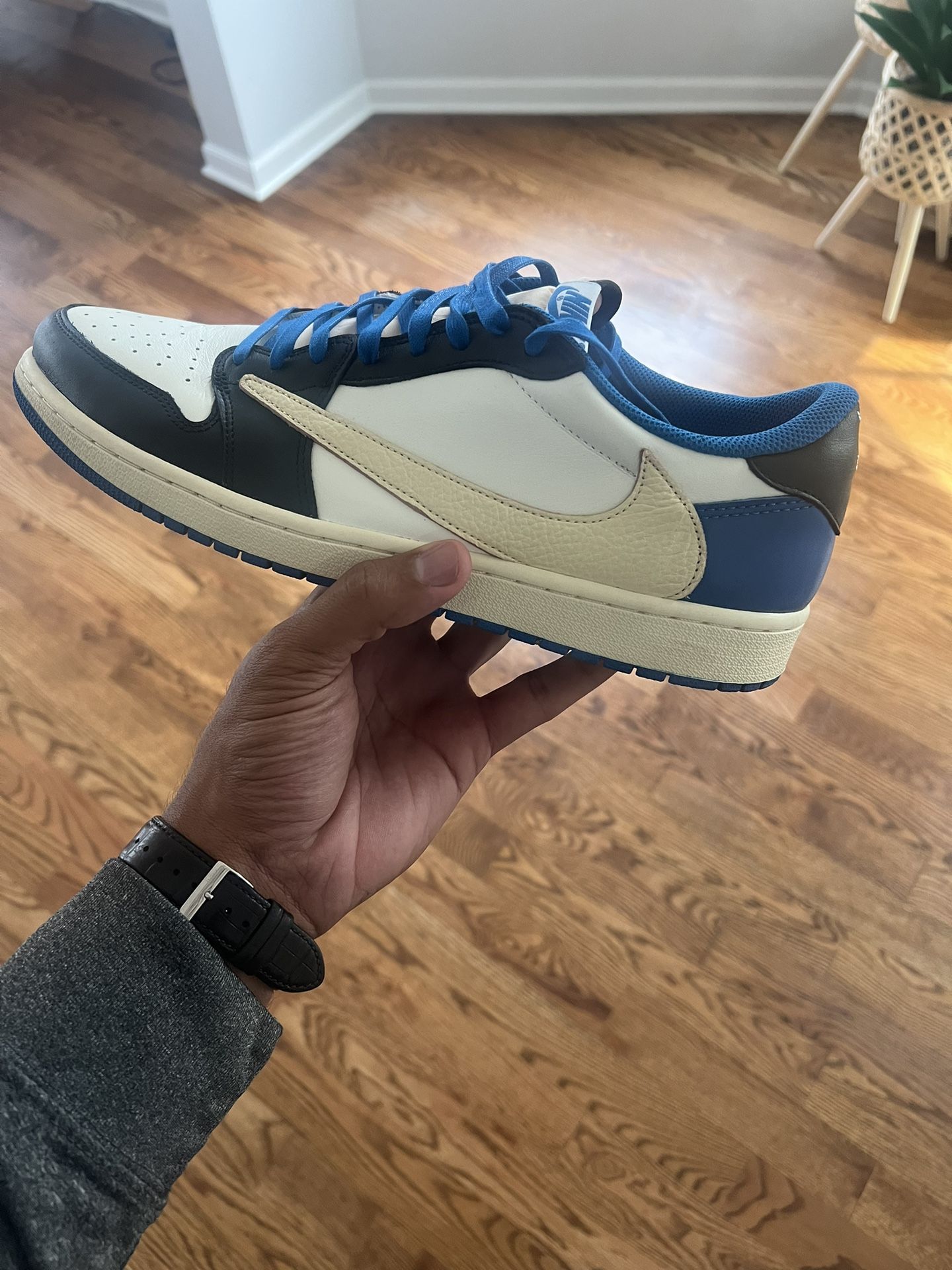 Air Jordan 1 Travis Scott 10/10 Size 13