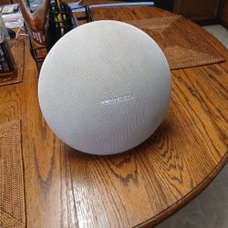 Harmon Kardon Onyx Bluetooth Portable Speaker