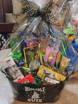Wicked Halloween boo basket🎃