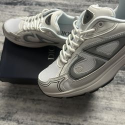 Dior B30 White Grey Size US 9 / EU 42