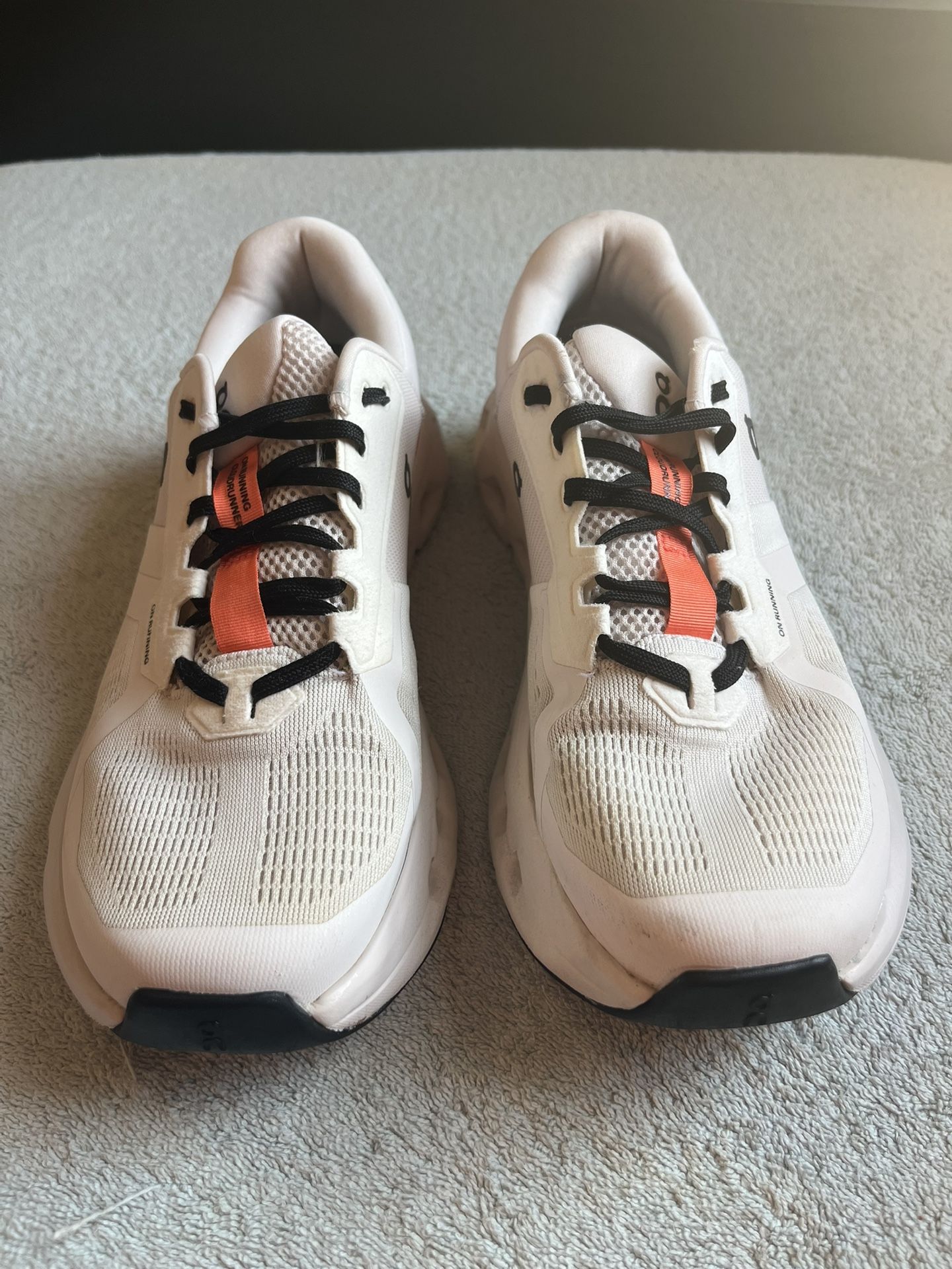 On Cloud Women’s Shoes Pink Size 9