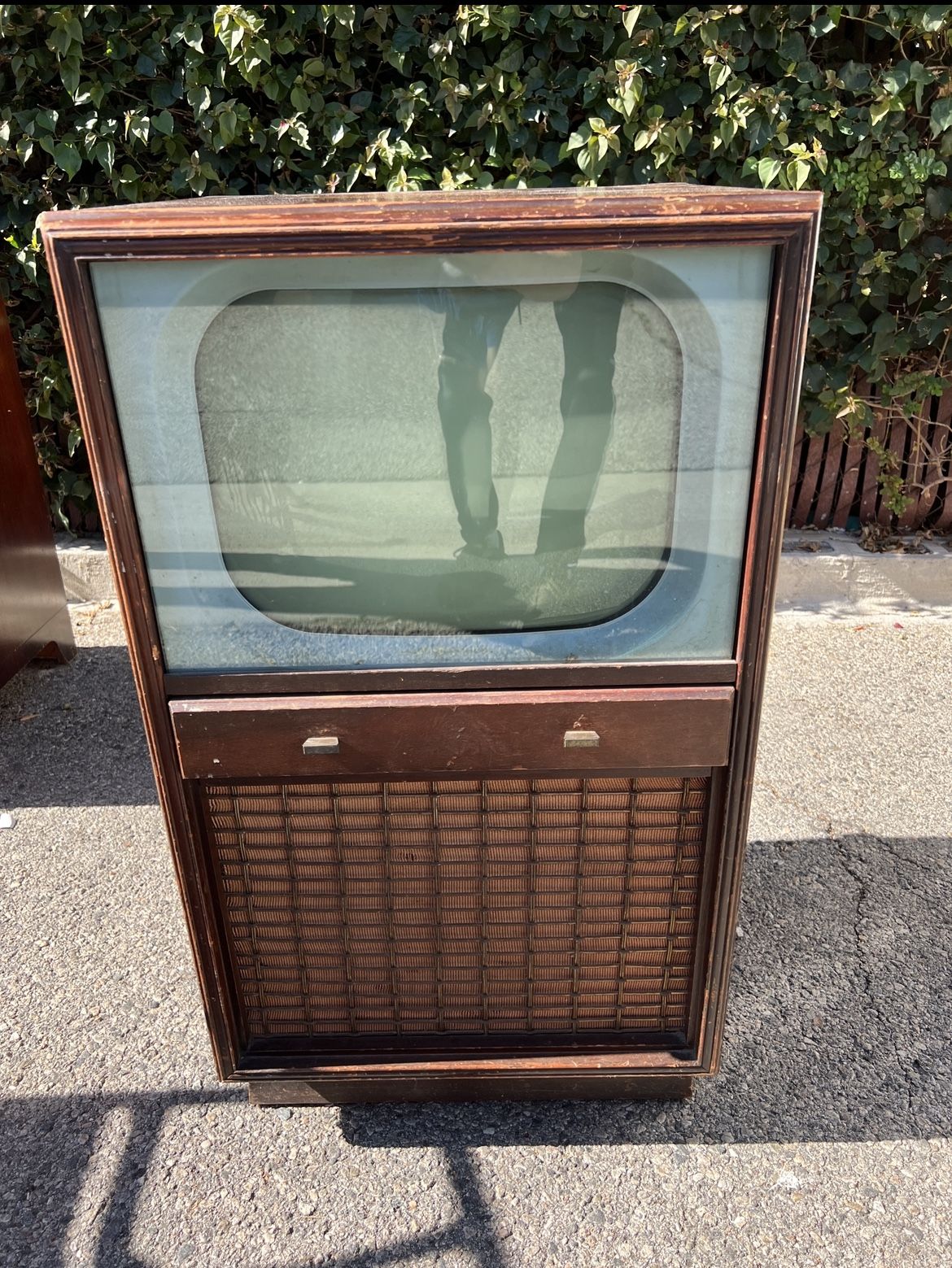 Gutted 1950s Vintage Television TV for Sale in Los Angeles, CA