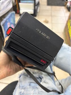 vintage Polaroid 640 instant camera