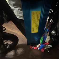 60 V 30 Amp Razor OBO read description