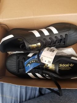 9 1/2 men's brand new wrong size