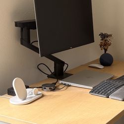 Dell monitor + Adjustable Ergonomic Arm