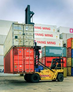 Used 20ft and 40ft Shipping Container Available in Simi Valley,California