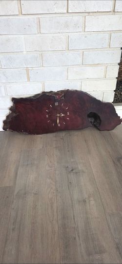 Live Edge Wall Clock