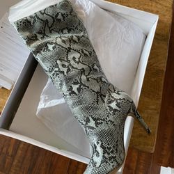 Steve Madden Boots Snake Pattern