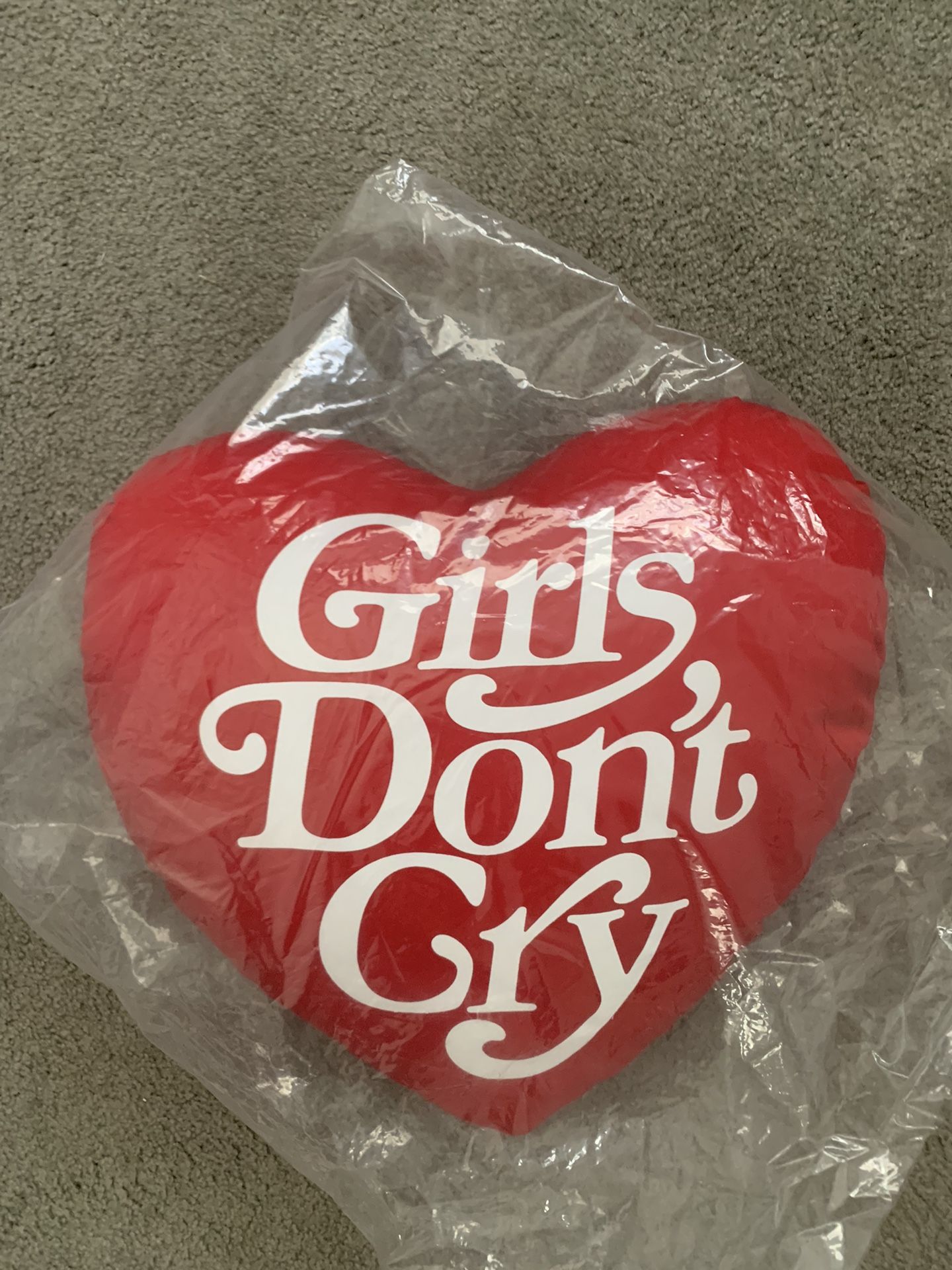 GIRLS DONT CRY PILLOW RED Girls Don't Cry Heart Cushion