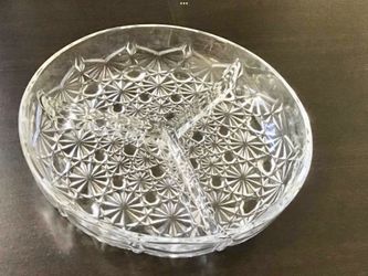 Crystal Appetizer / Candy / Nut Round Dish 3 Sections Luxhem de Verona France 1960s Daisy Pattern