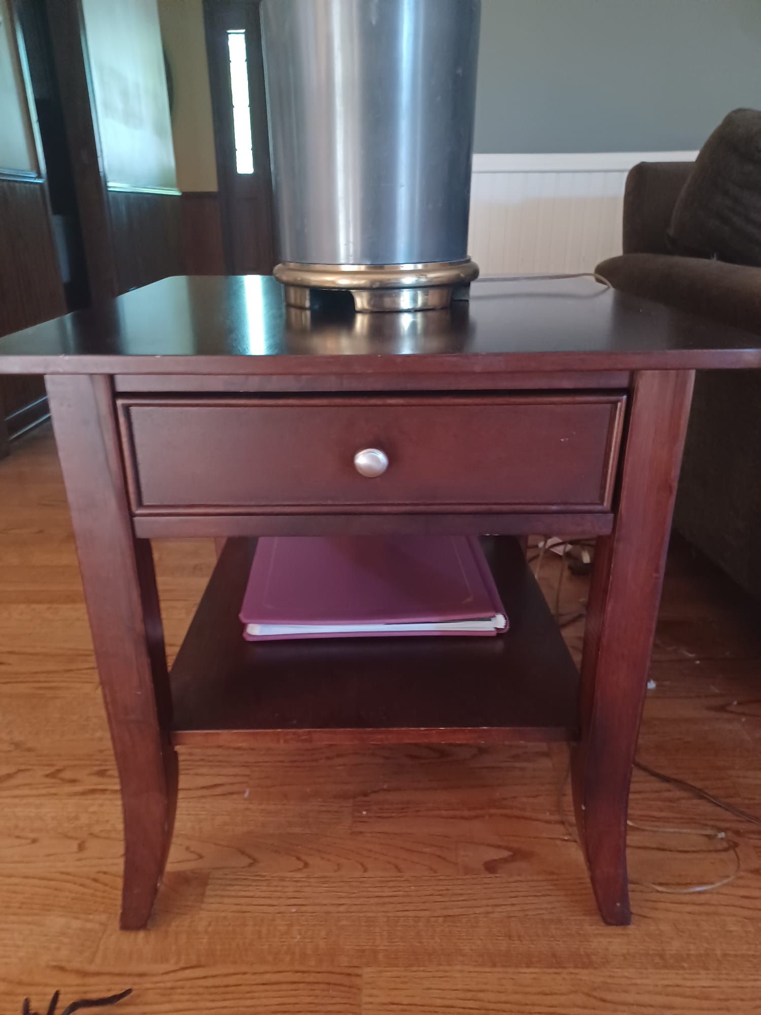 Cherry Wood End Table - Like New 